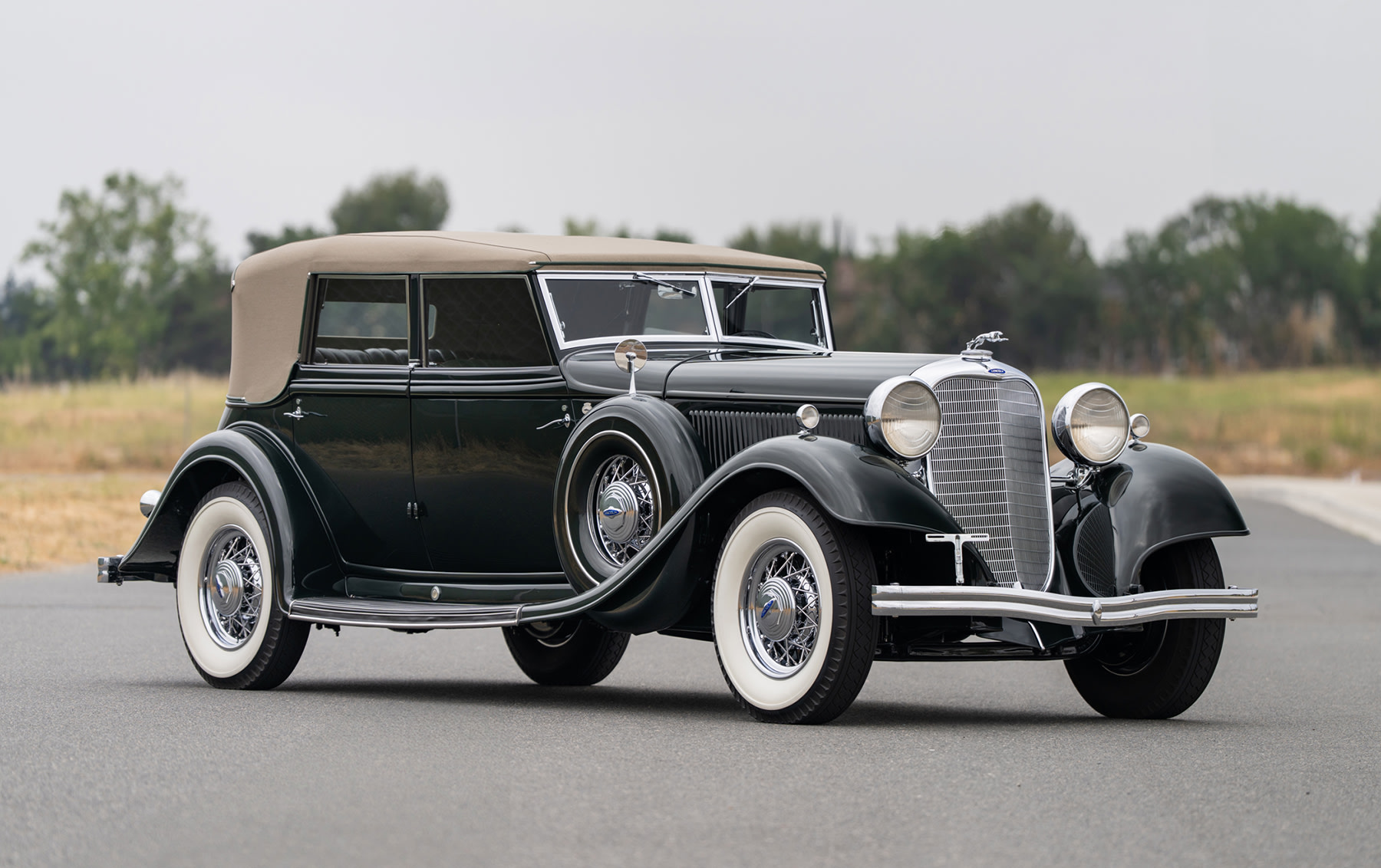 リンリン 1933 Lincoln KB Convertible Sedan | Gooding Christie's